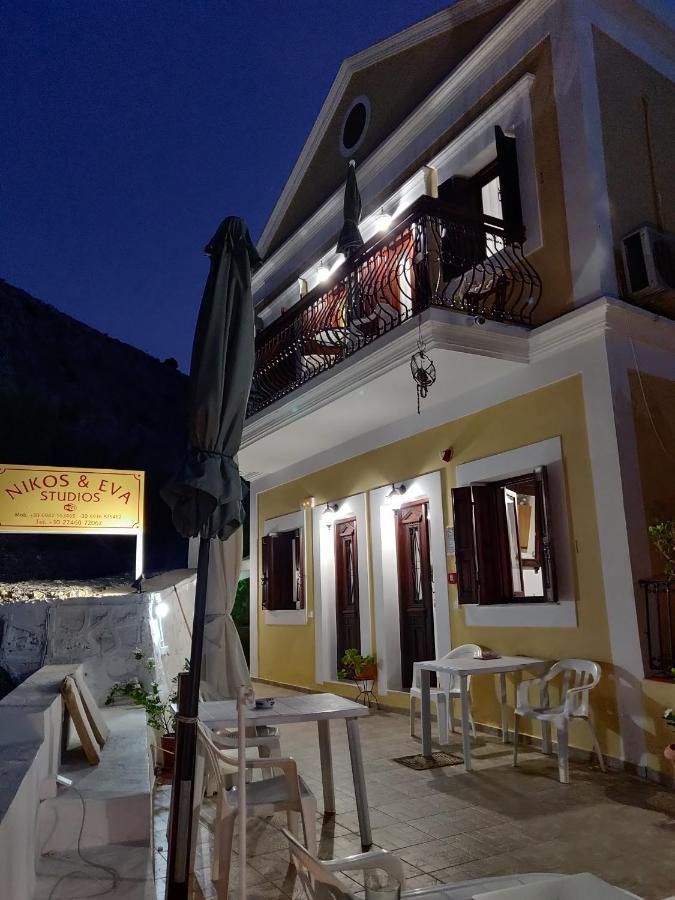 Nikos And Eva Studios Szími Kültér fotó