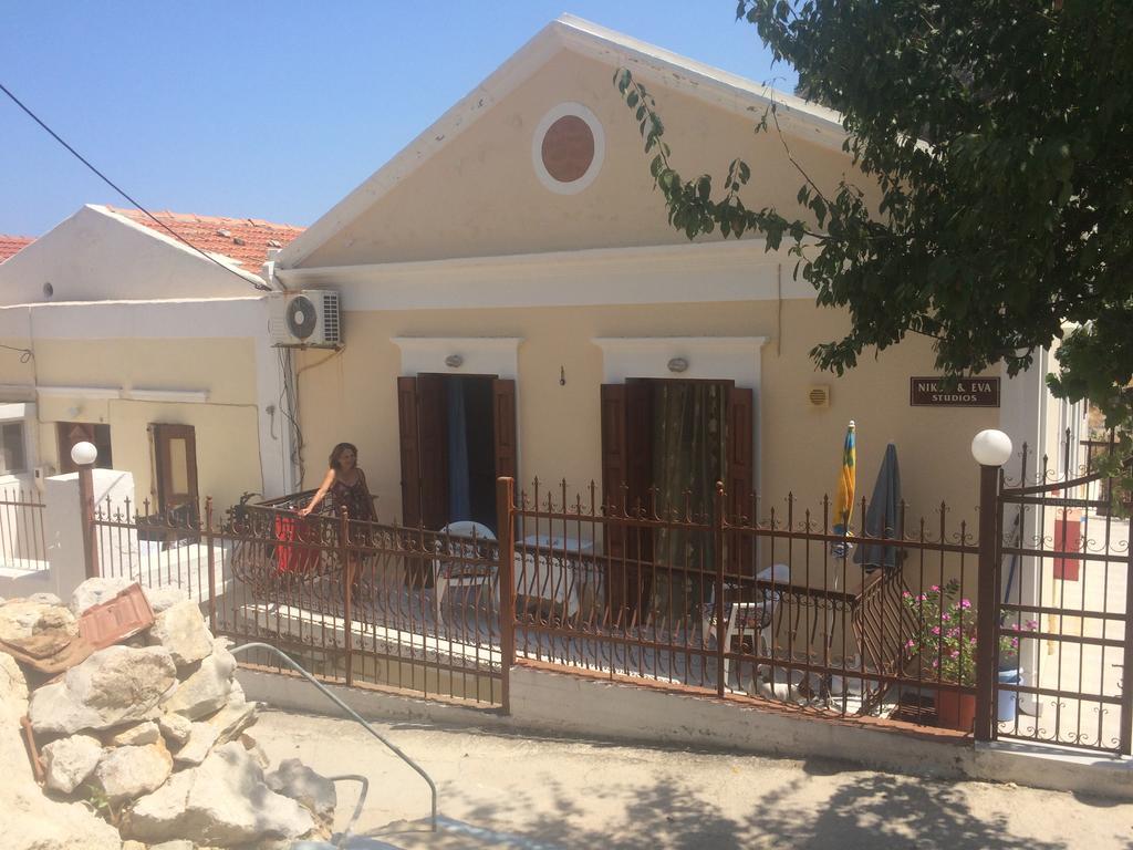 Nikos And Eva Studios Szími Kültér fotó